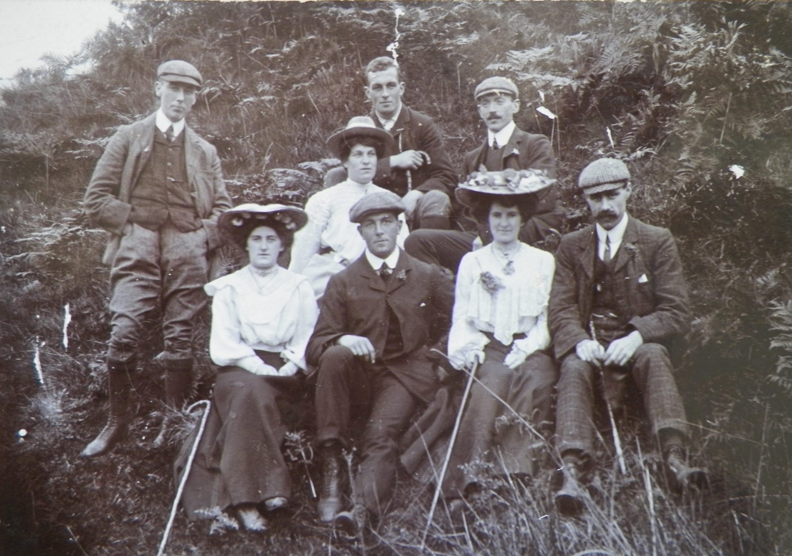 Wilson Family and Friends on an Outing Back row: Jim Wilson (left), George Wilson (centre) Centre row: Chrissie Wilson Front row: Tom Wilson (centre)