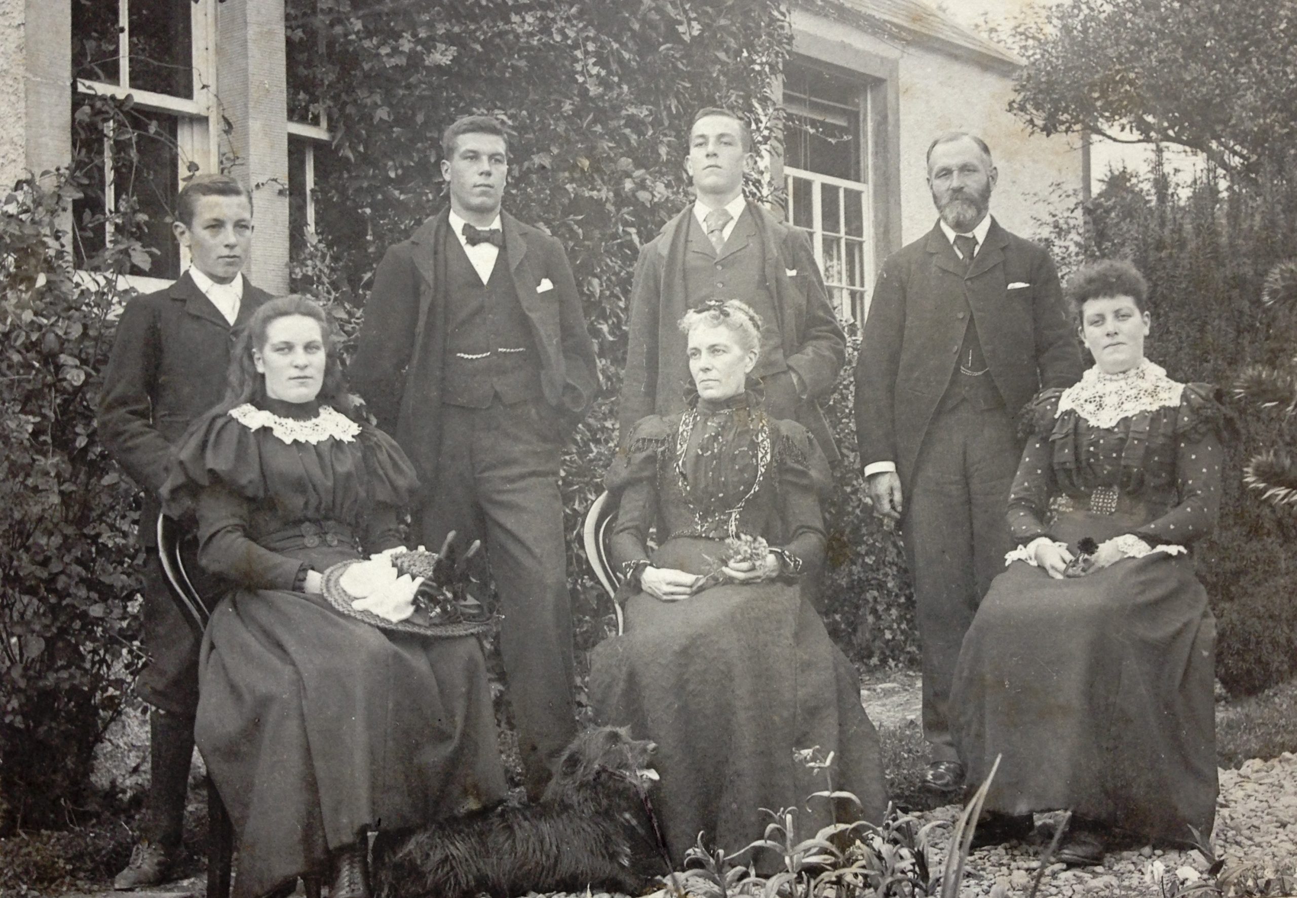 Wilson Family c1897/1898 Back row: George, James (Jim), Thomas, Thomas (father) Front row: Christina (Chrissie), Mary (Mother), Margaret